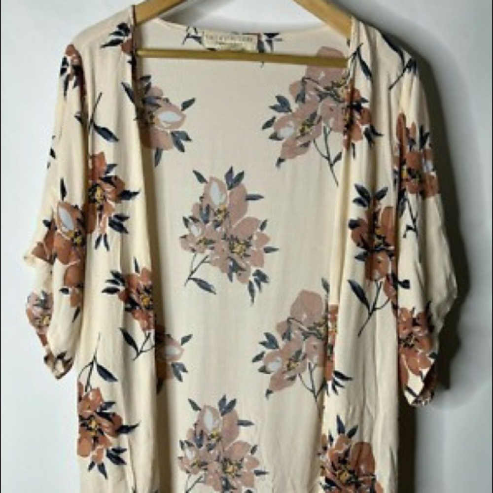 Floral open front kimono